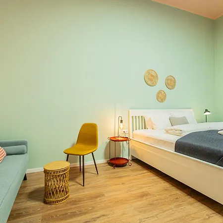 Apartman Baross 15 - New Stylish In The Center