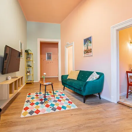 Baross 15 - New Stylish In The Center Apartment Budapest