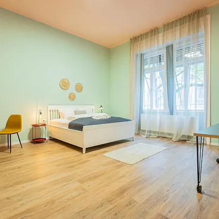 Baross 15 - New Stylish In The Center Budapest